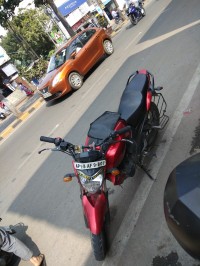 Red Yamaha FZ16