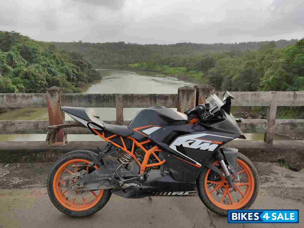 KTM RC 200
