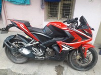 Bajaj Pulsar RS 200