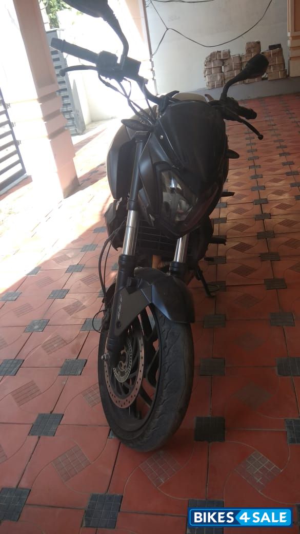 Bajaj Dominar 400 Disc