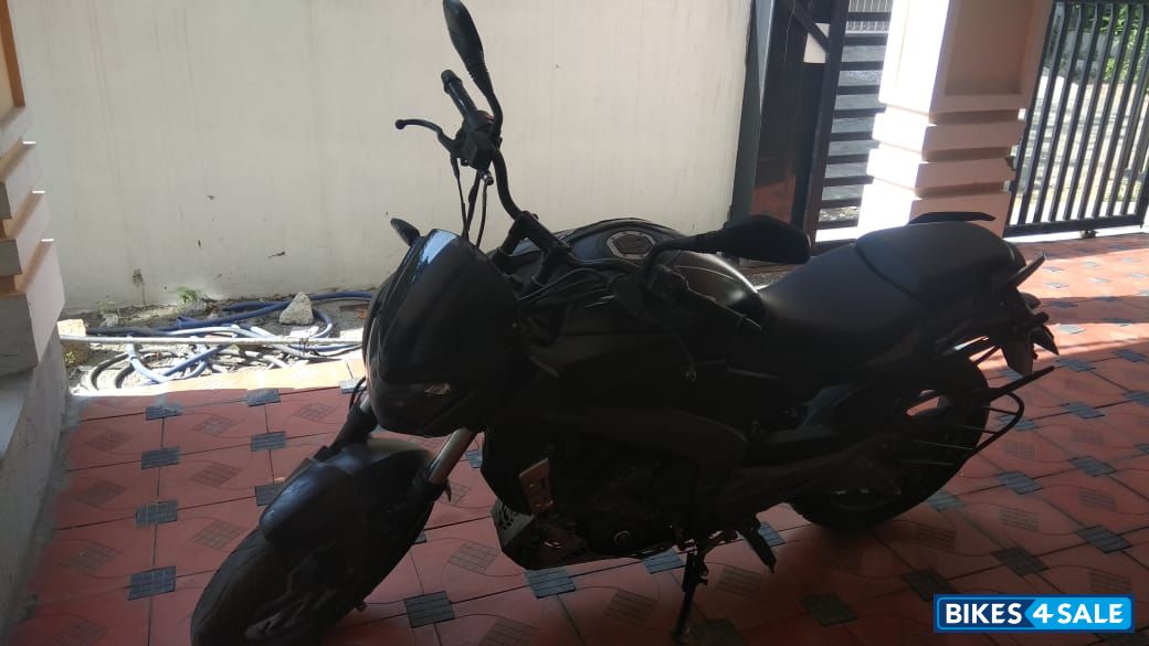 Bajaj Dominar 400 Disc