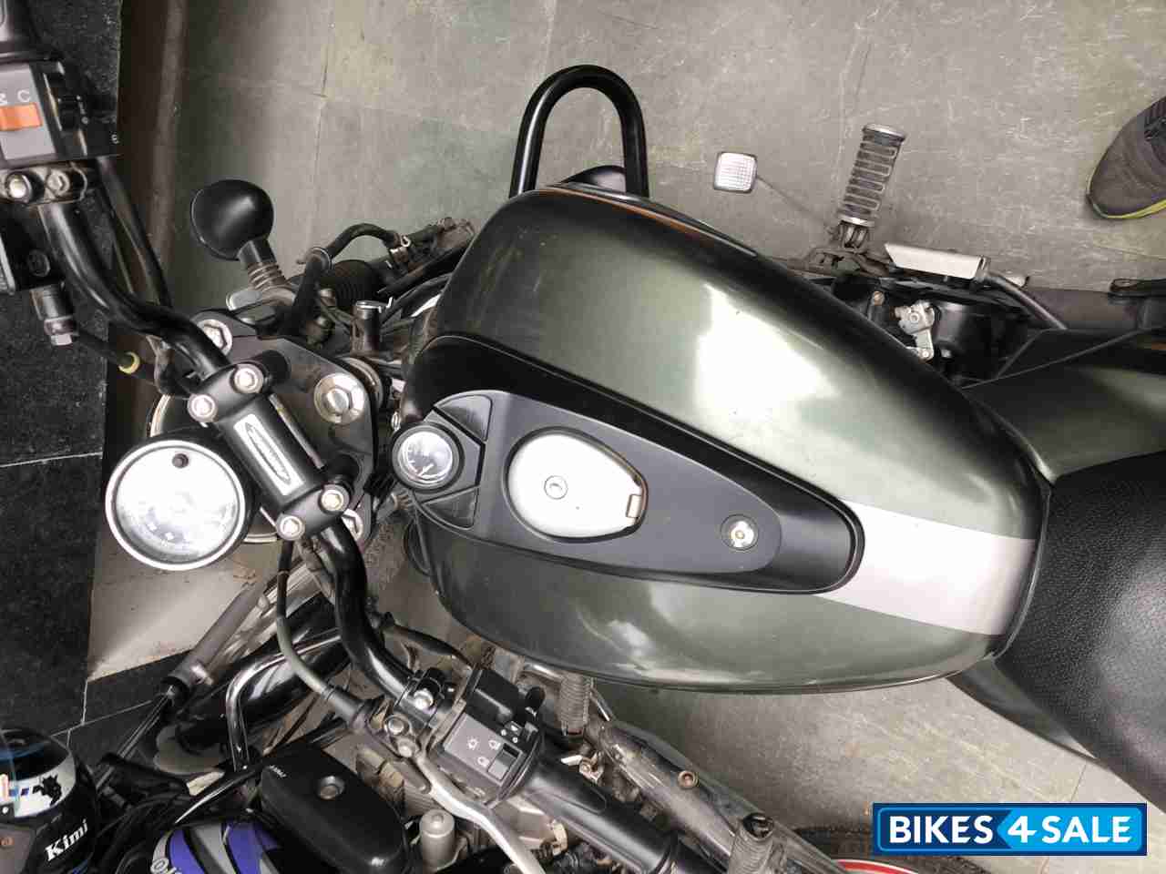 Bajaj Avenger Street 220