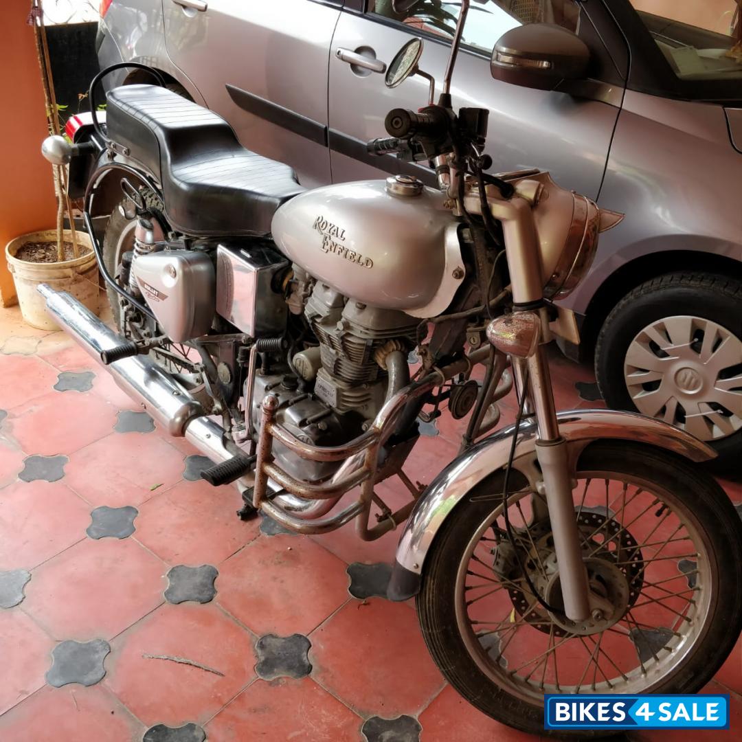 Silver Grey Royal Enfield Bullet Electra Twinspark