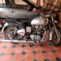 Silver Grey Royal Enfield Bullet Electra Twinspark