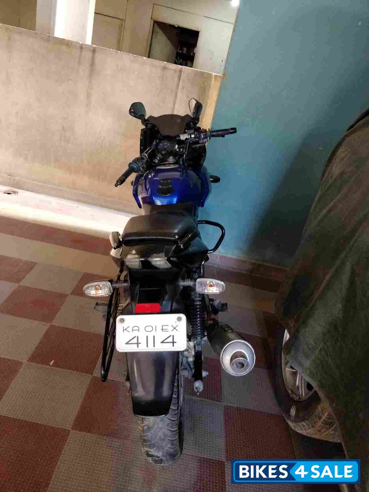 Blue And Black Bajaj Pulsar 220F Blue And Black Bajaj Pulsar 220F