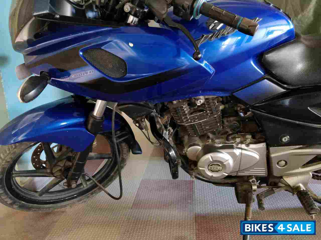 Blue And Black Bajaj Pulsar 220F Blue And Black Bajaj Pulsar 220F