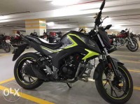 Green Honda CB Hornet 160R