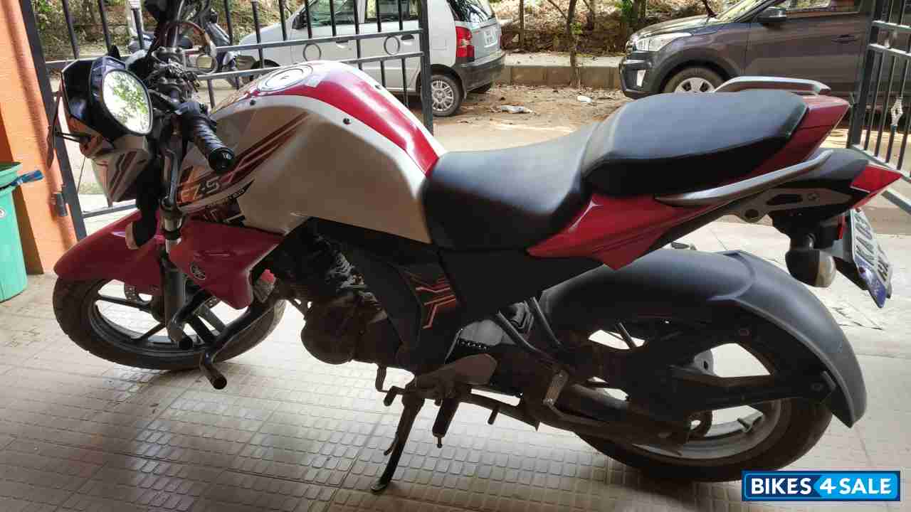 Red White Yamaha FZ-S FI V2