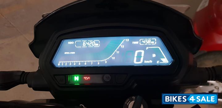 Blue Bajaj Dominar 400 Disc