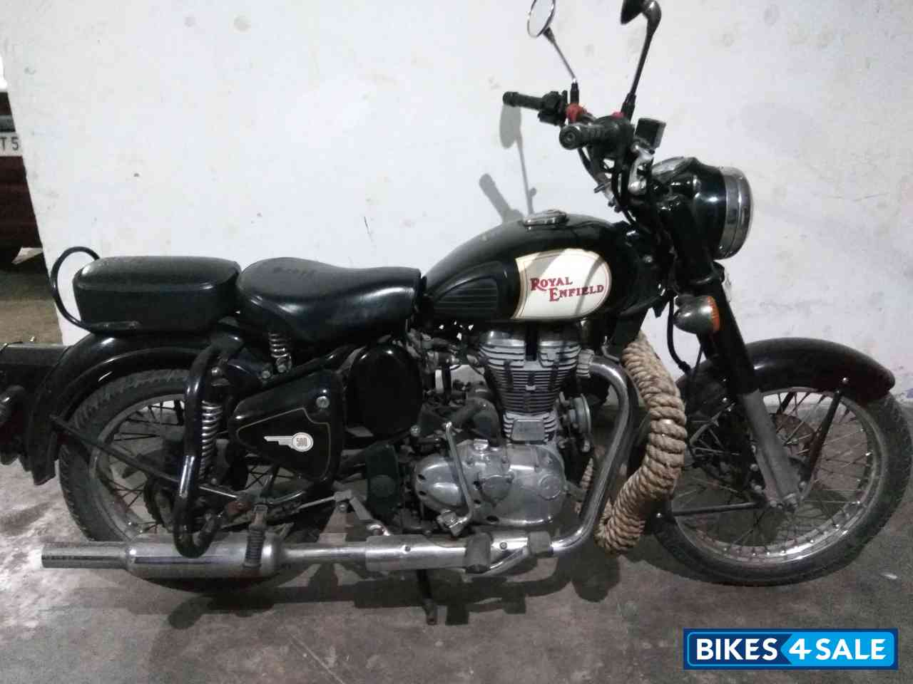 Royal Enfield Classic 500