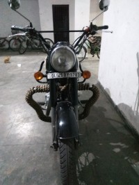 Royal Enfield Classic 500