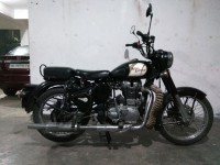 Royal Enfield Classic 500
