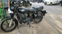 Royal Enfield Classic Stealth Black