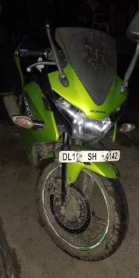 Honda CBR 150R 2014 Model