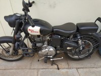 Black Royal Enfield Classic 350