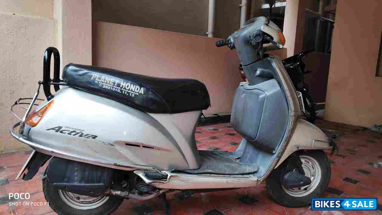 Silver Honda Activa
