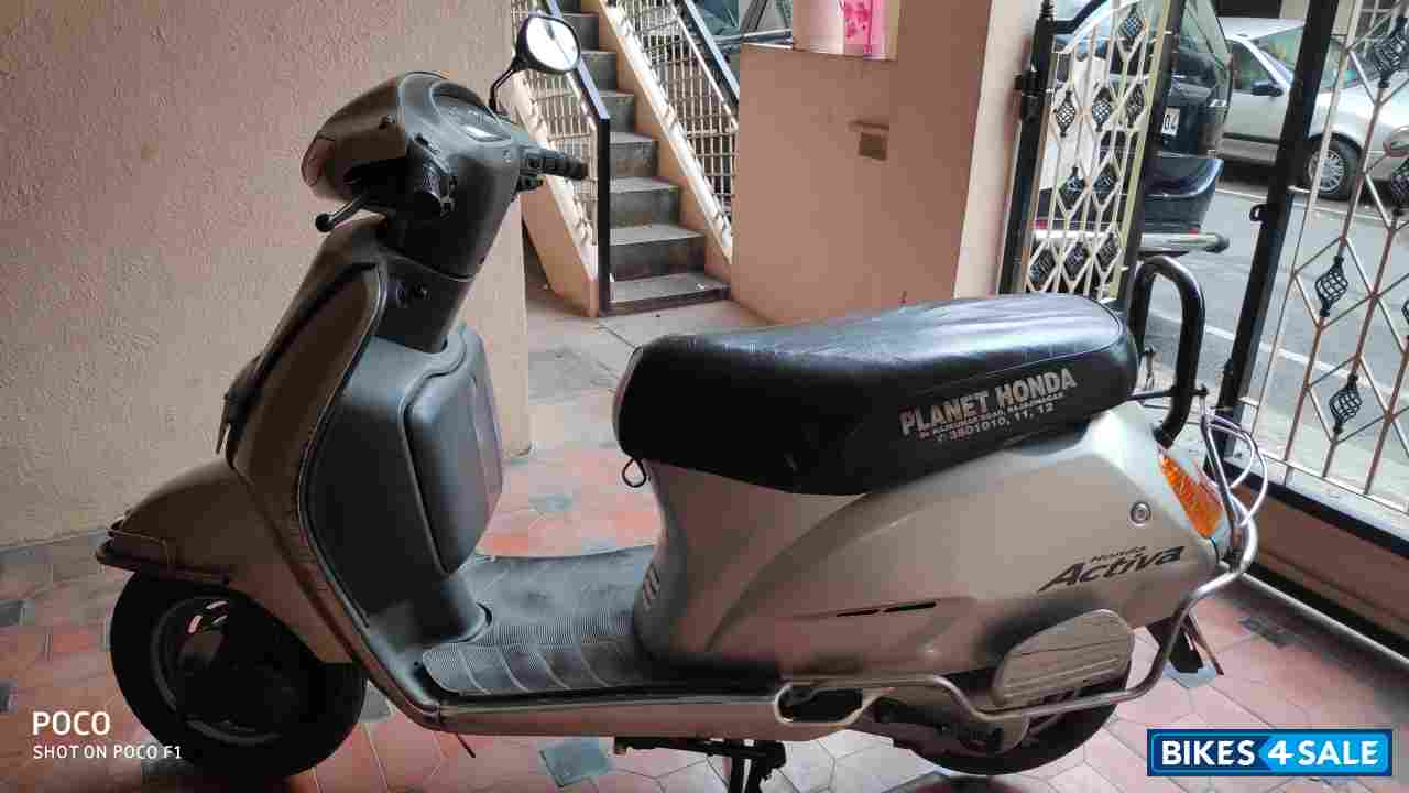 Silver Honda Activa