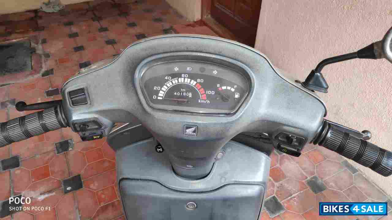 Silver Honda Activa