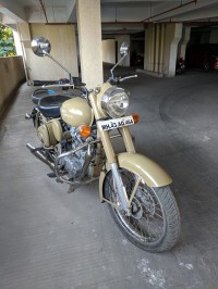 Royal Enfield Classic Desert Storm