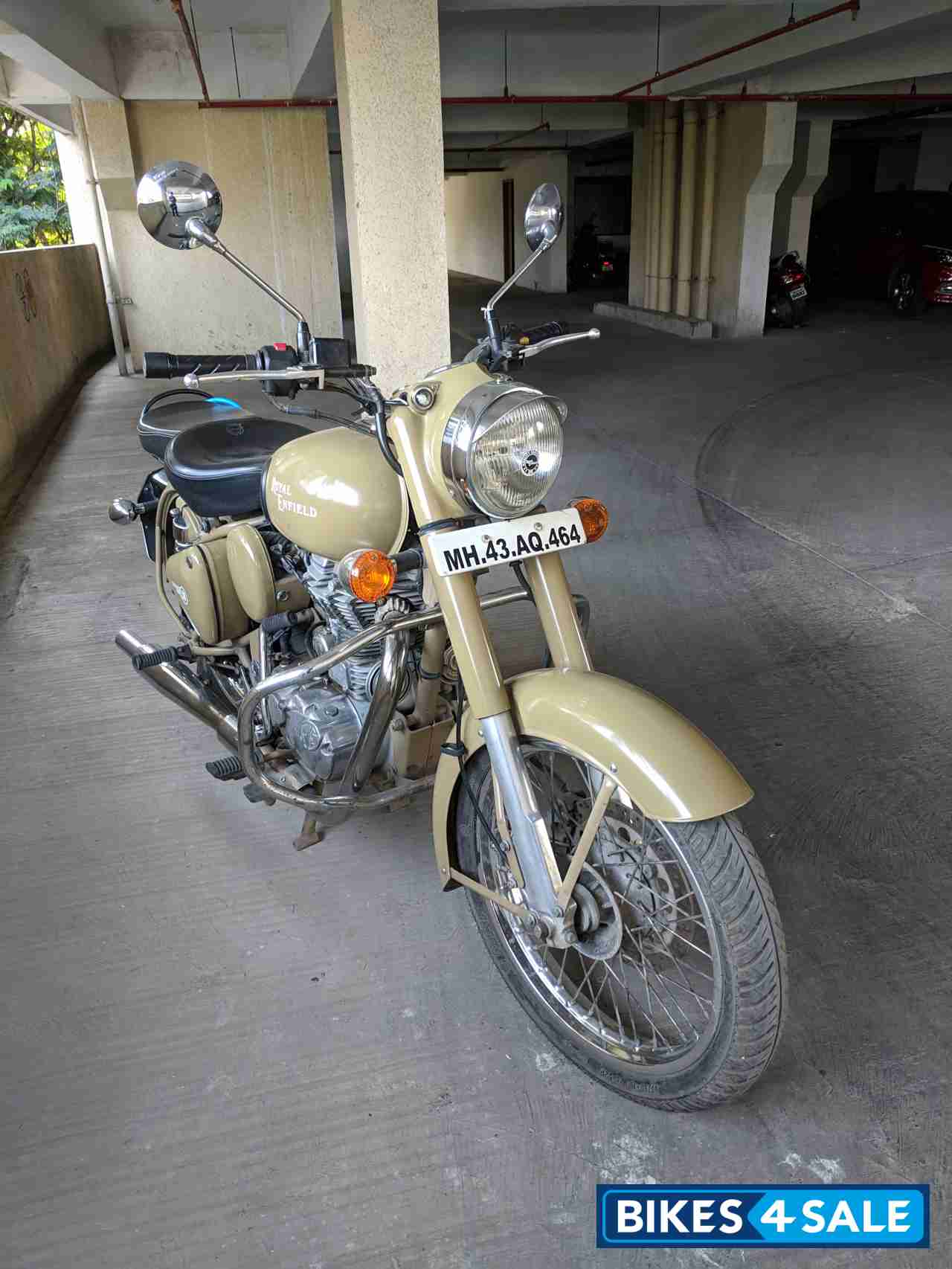 Royal Enfield Classic Desert Storm