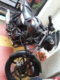 Red & Black Bajaj Discover DTSi 135