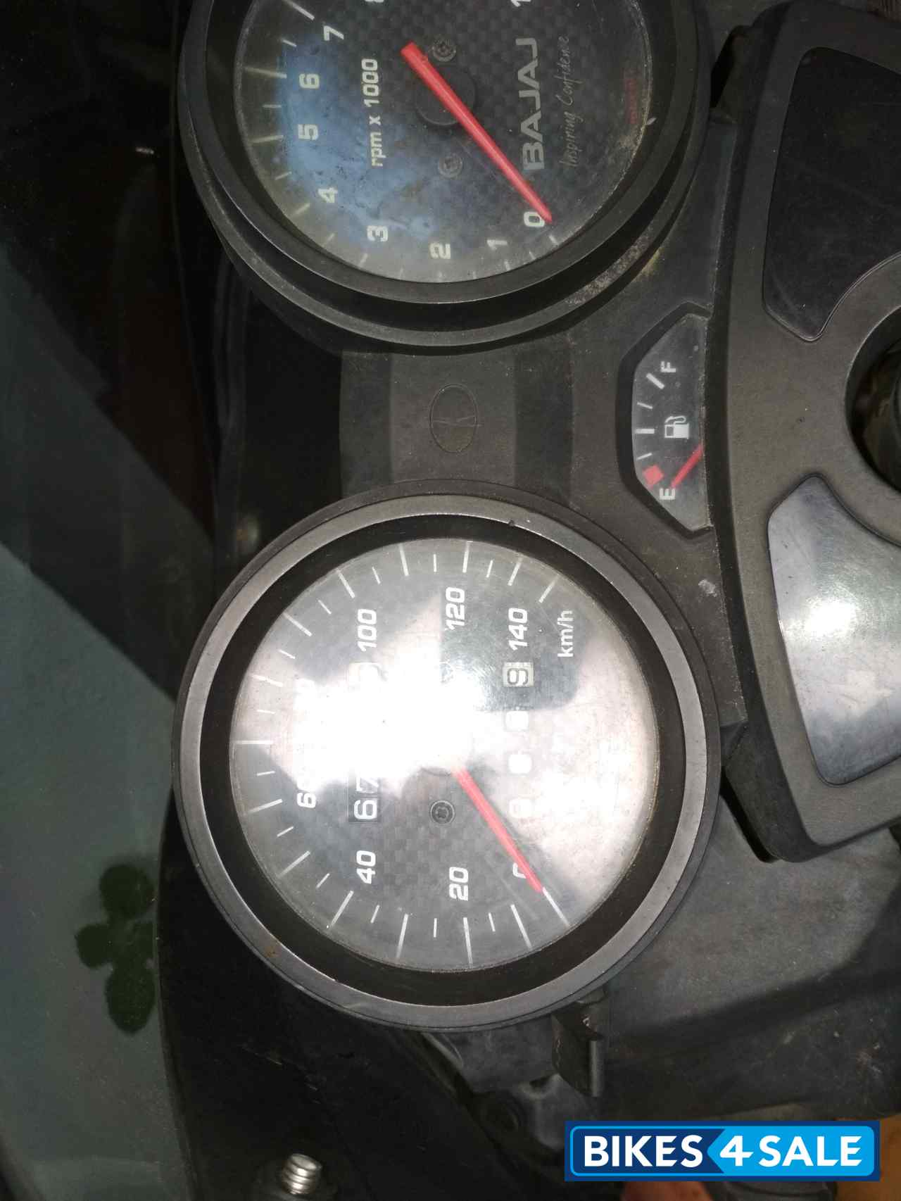 Red & Black Bajaj Discover DTSi 135