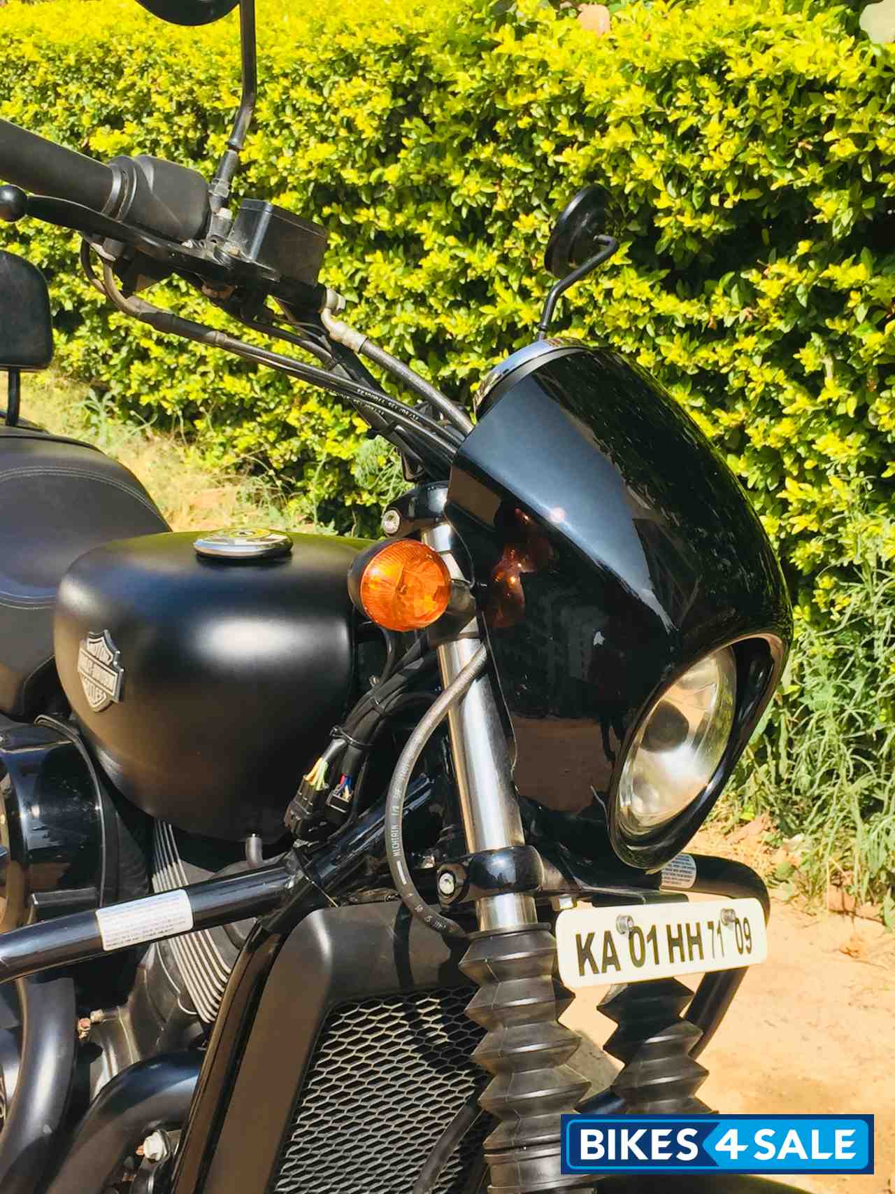 Denim Black Harley Davidson Street 750