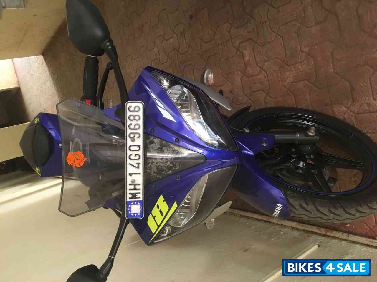 Blue Yamaha YZF R15 V2