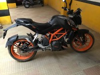 Black And Red KTM Duke 390