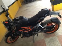Black And Red KTM Duke 390