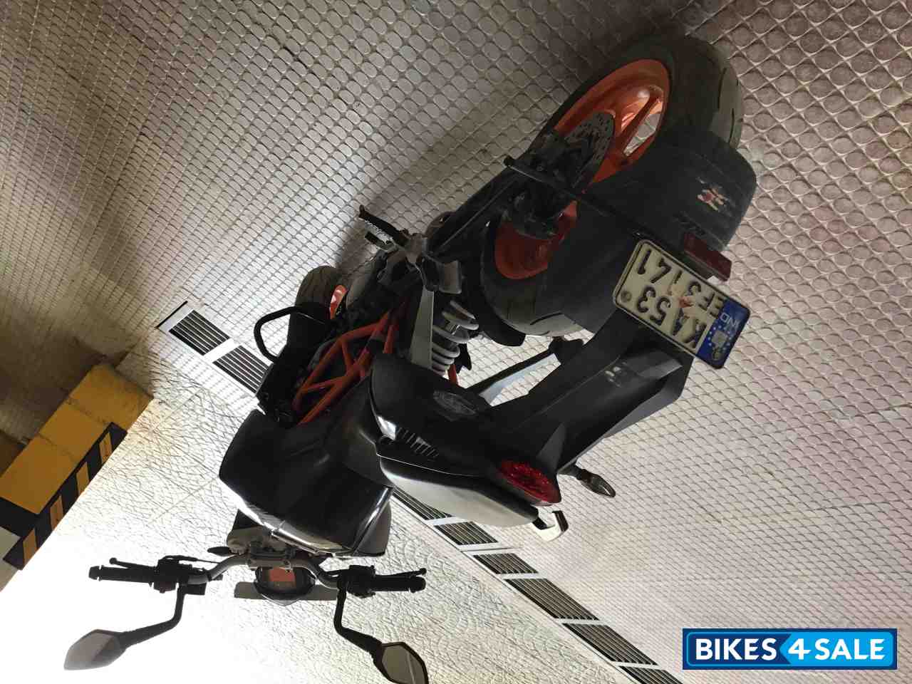 Black And Red KTM Duke 390 Black And Red KTM Duke 390