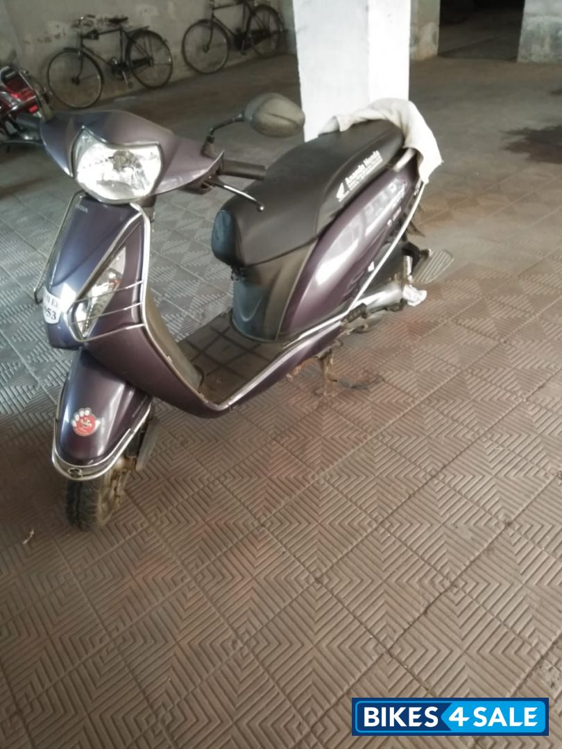Purple Honda Activa i