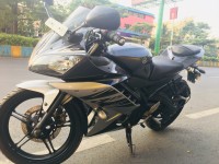 Yamaha YZF R15 V2