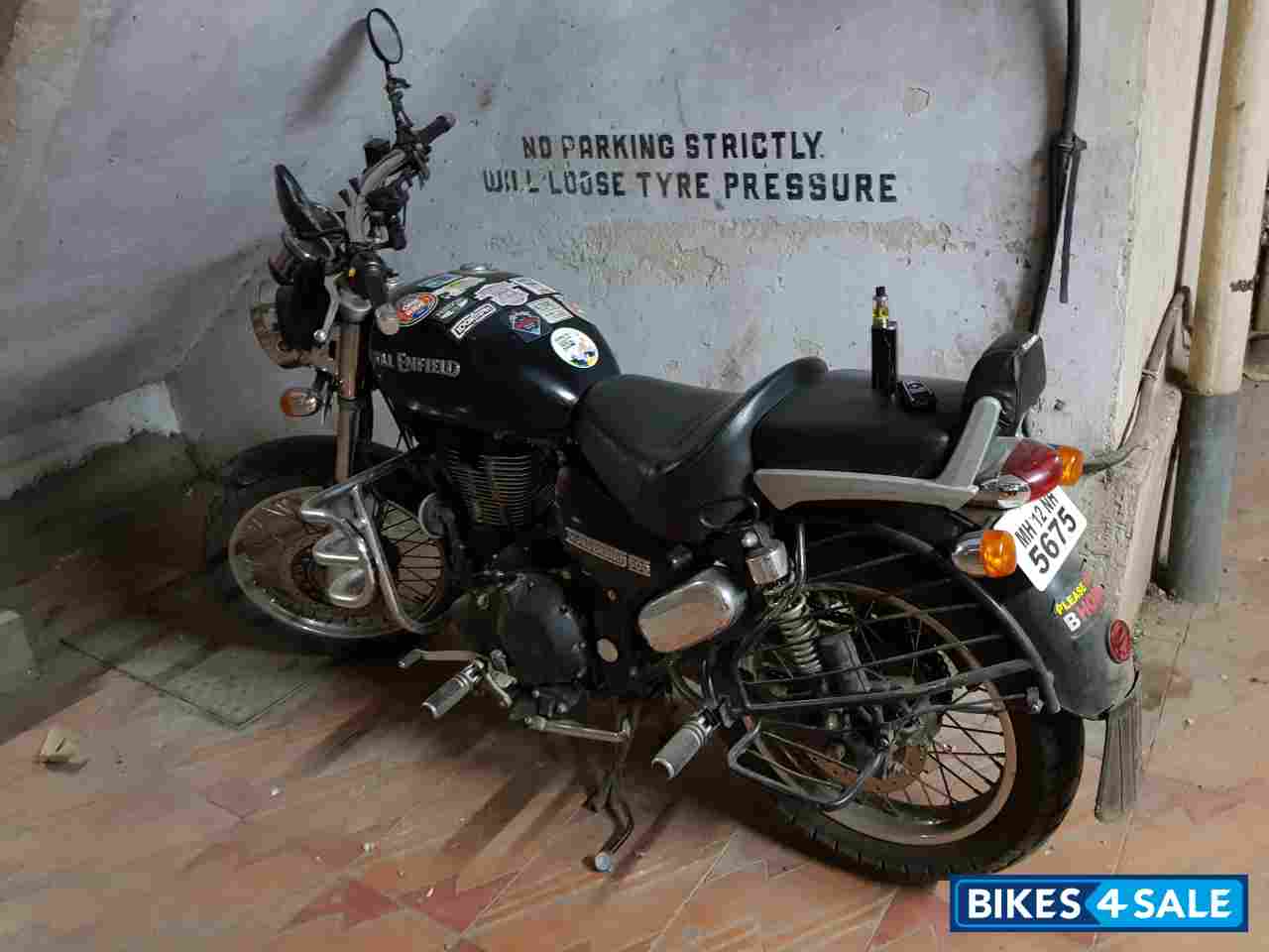 Matt Black Royal Enfield Thunderbird 500