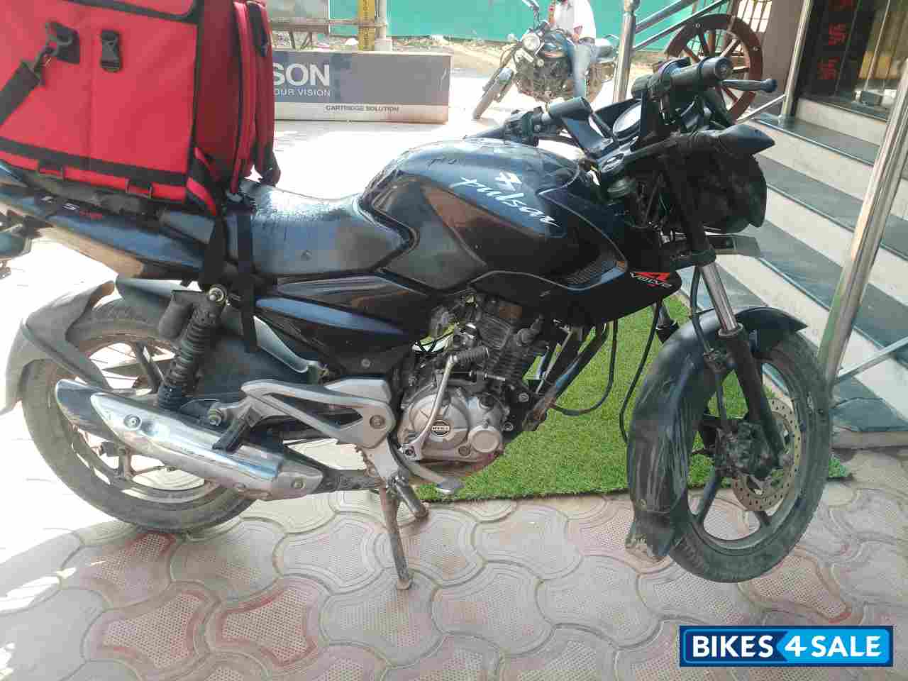 Bajaj Pulsar 135LS