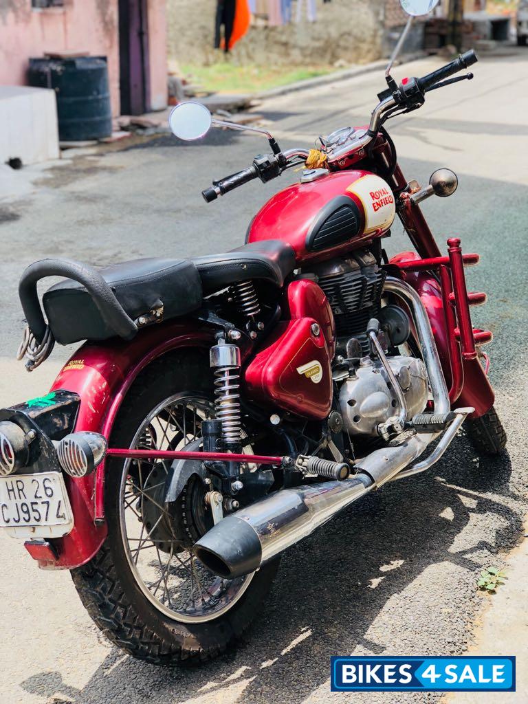 Marron Royal Enfield Classic 350 Marron Royal Enfield Classic 350
