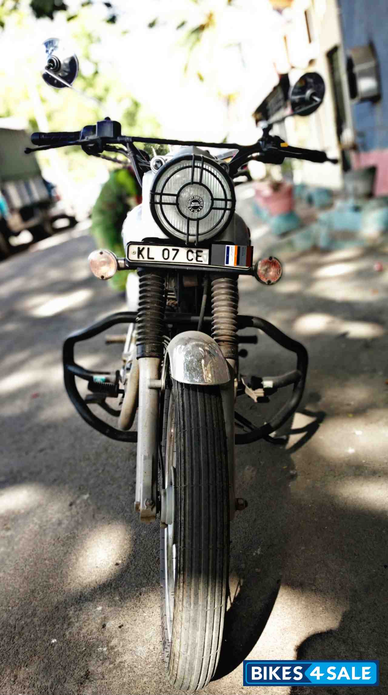 Silver Royal Enfield Bullet Electra Twinspark
