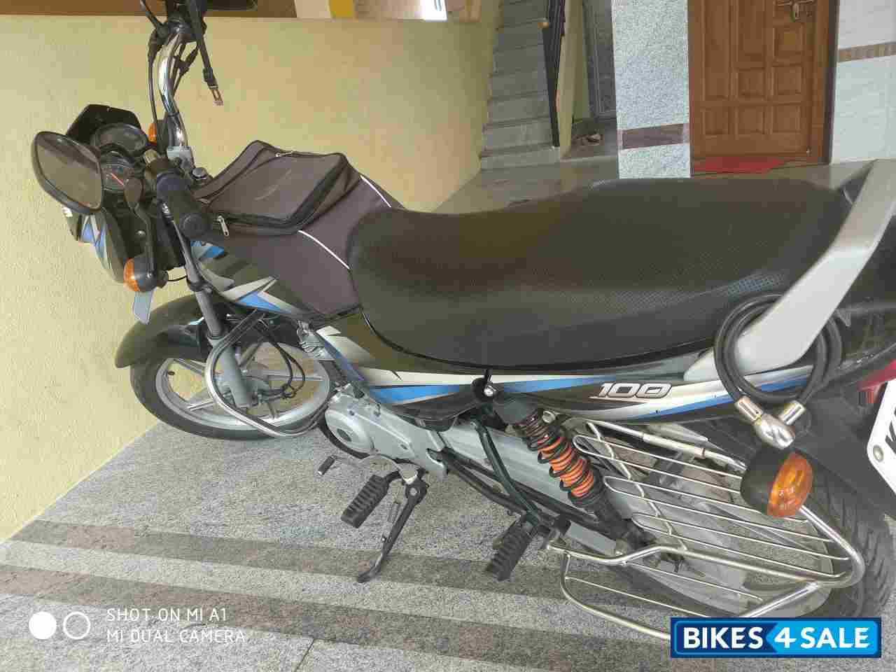 Black Bajaj CT 100 ES