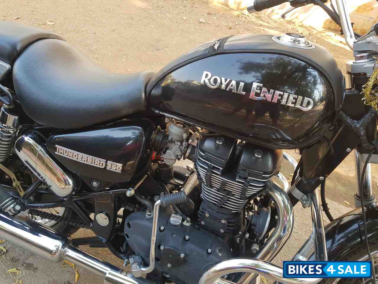 Royal Enfield Thunderbird 350