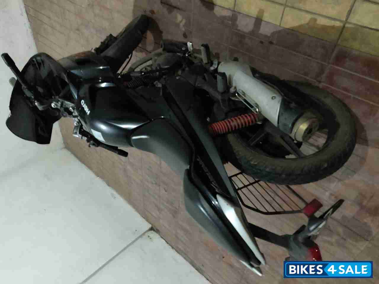 Black Hero Karizma R