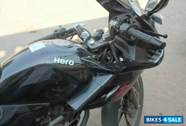Black Hero Karizma R Black Hero Karizma R