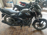 Night Black Honda CB Unicorn