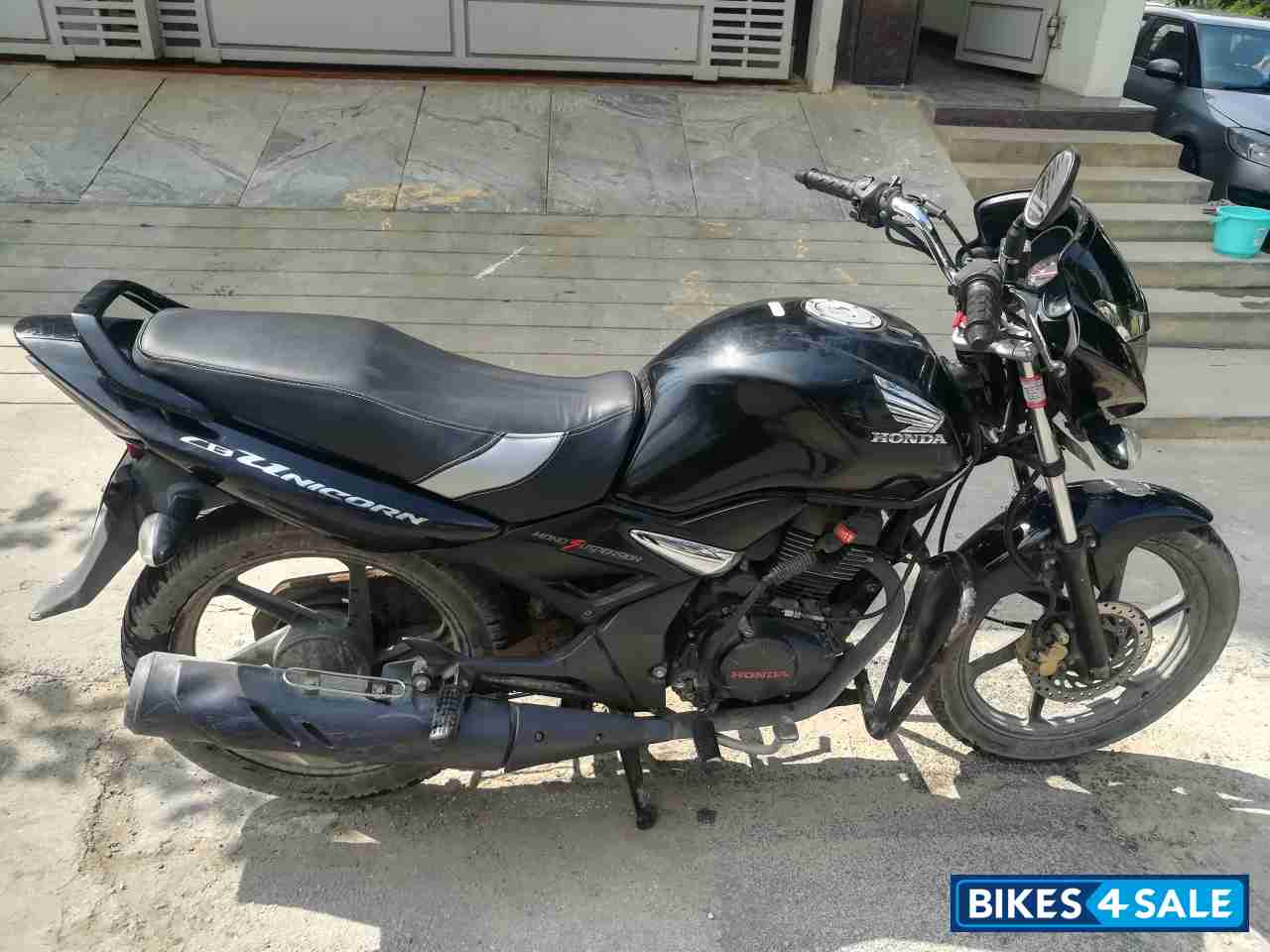 Night Black Honda CB Unicorn