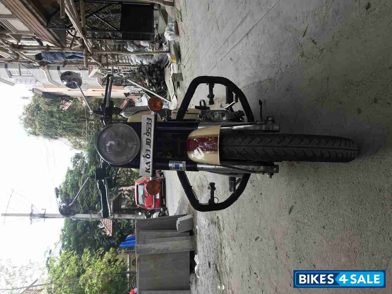 Royal Enfield Classic 500 Royal Enfield Classic 500