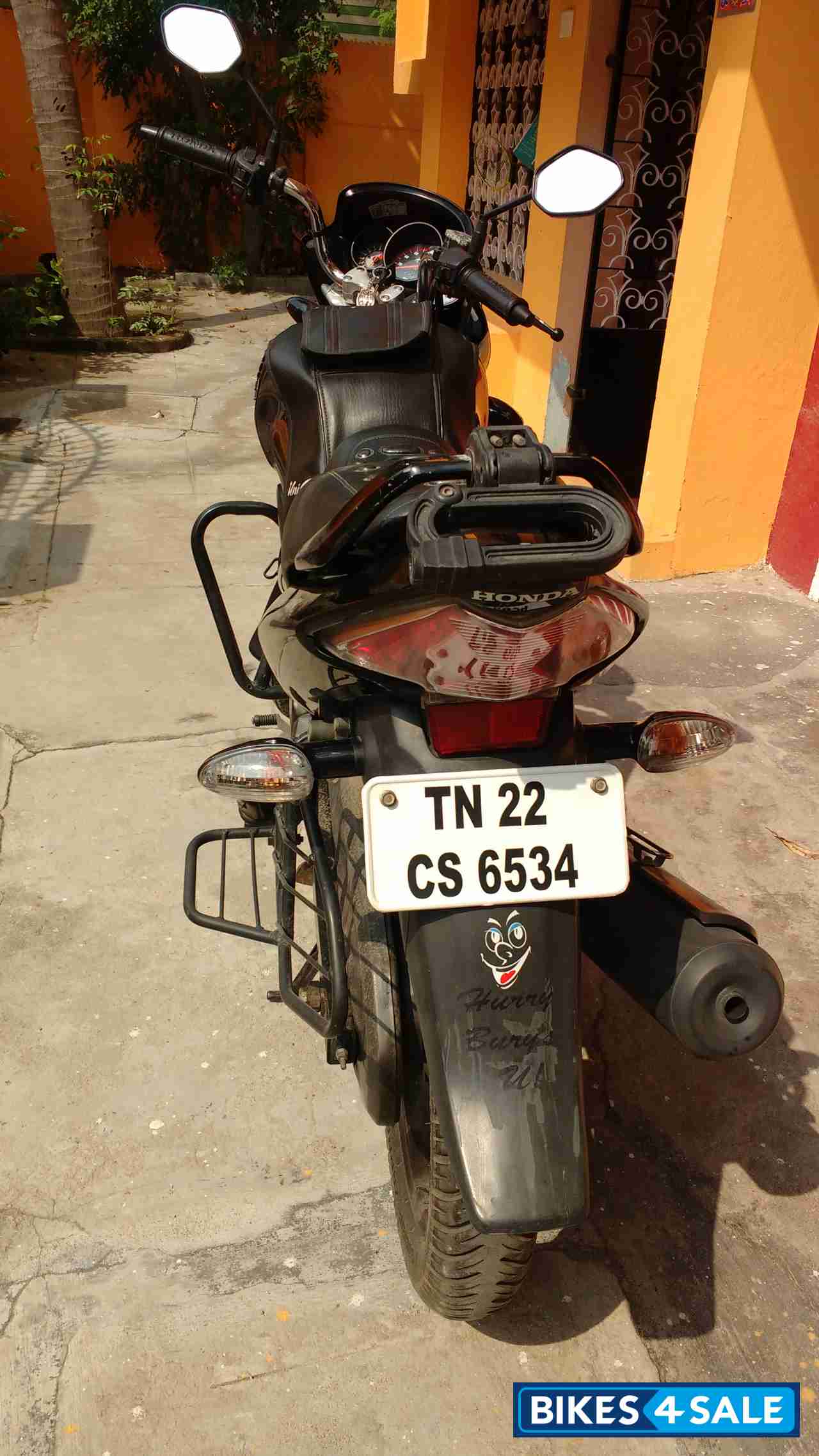 Black Honda CB Unicorn Black Honda CB Unicorn