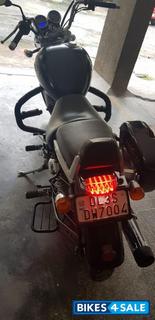 Royal Enfield Thunderbird 350 Royal Enfield Thunderbird 350