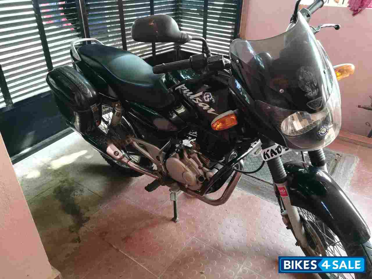 Black Bajaj Pulsar 150 DTSi