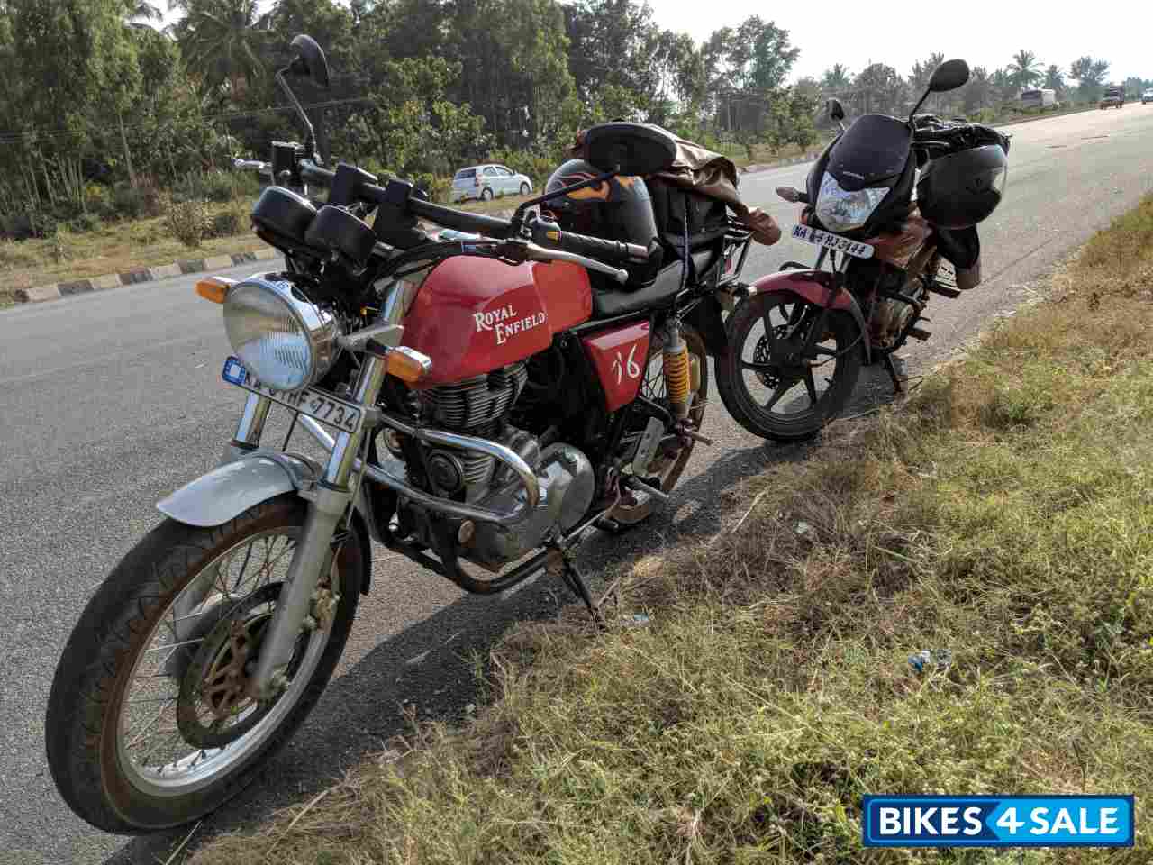 Red Royal Enfield Continental GT 535