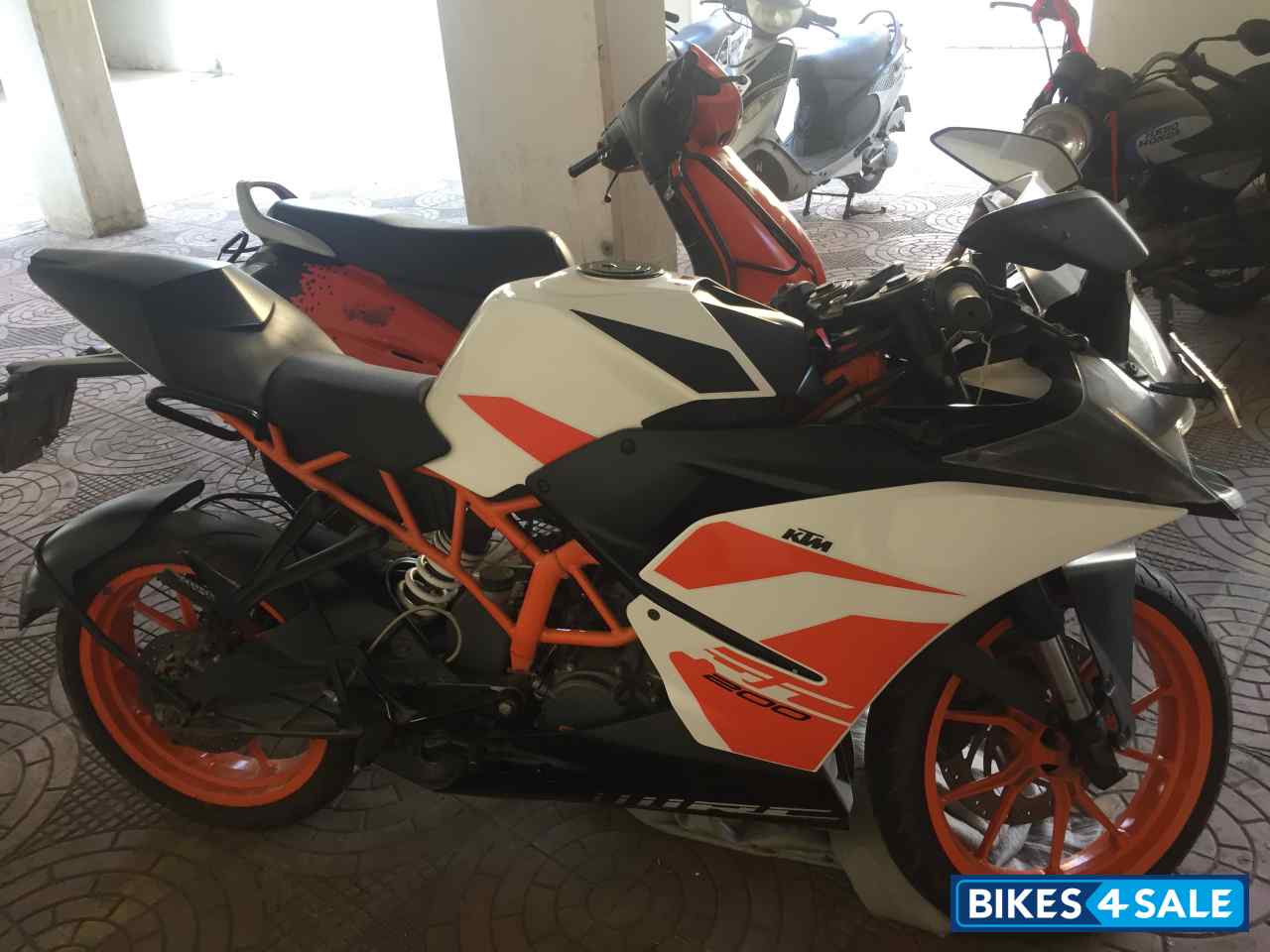 KTM RC 200
