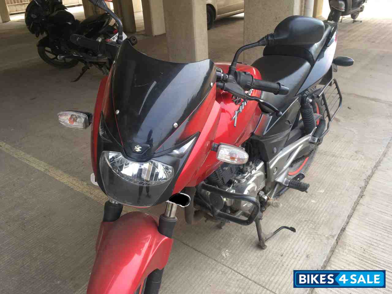 Wine Red Bajaj Pulsar 180 DTSi